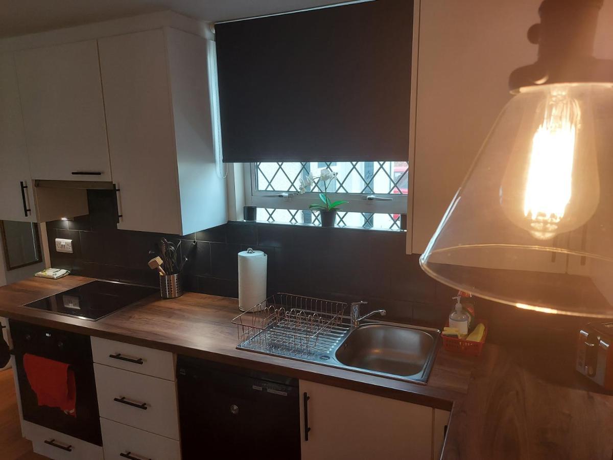 Cosy Central Canterbury - Modern Victorian Buitenkant foto